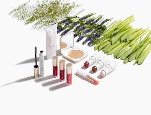 The Jane Iredale Partnership: Flawless Finishes, Healthy Skin