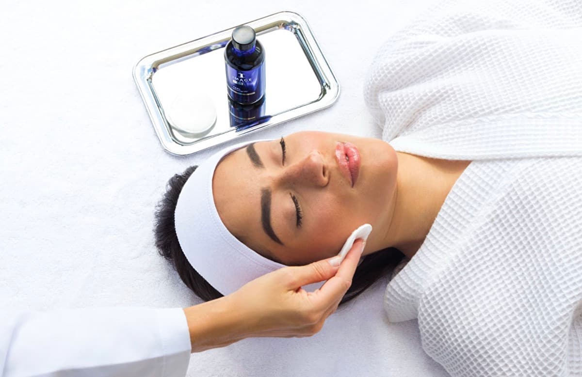 Unlock Radiant Skin with our Restorative Skin Peels