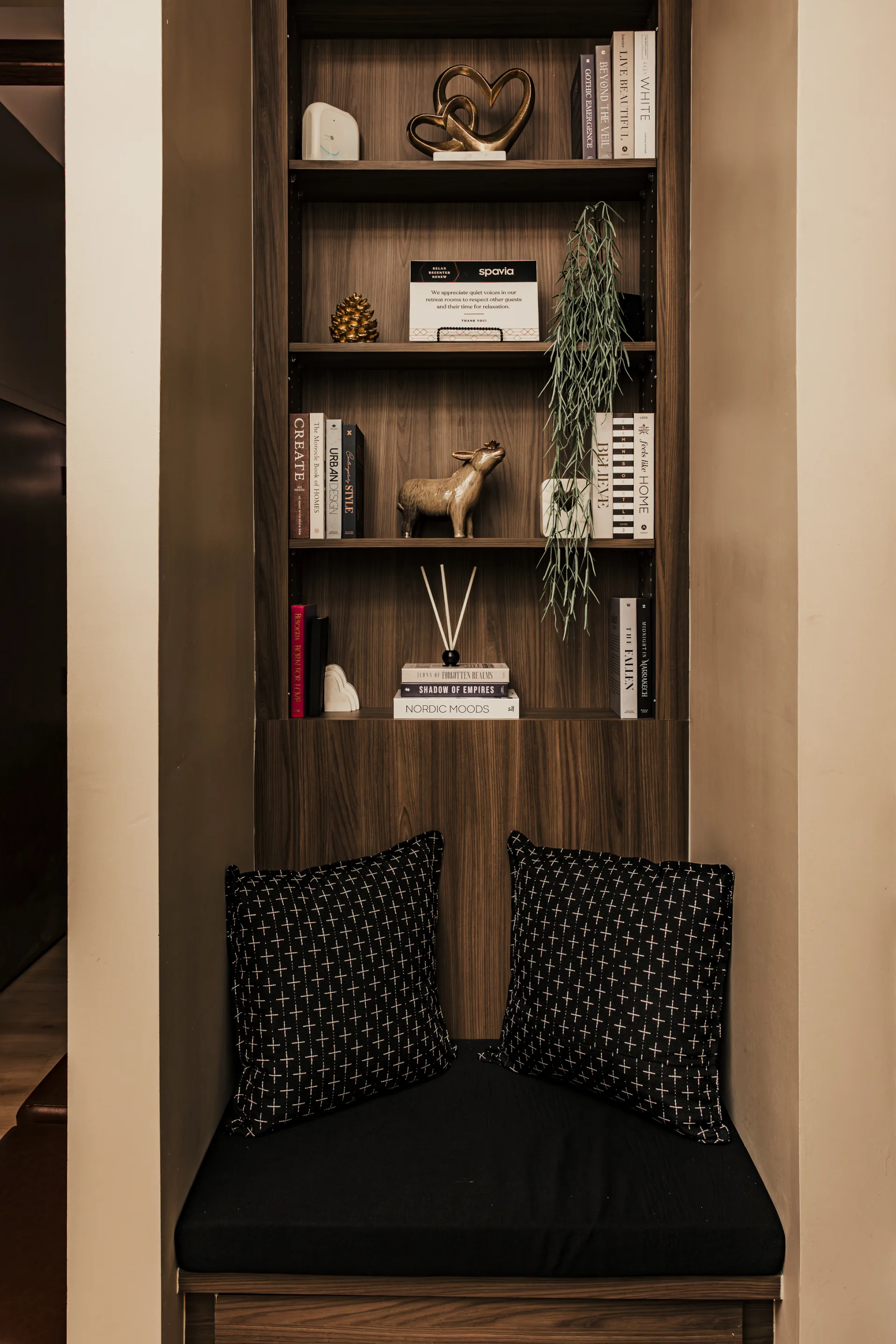 A quiet relaxation nook at Spavia Day Spa